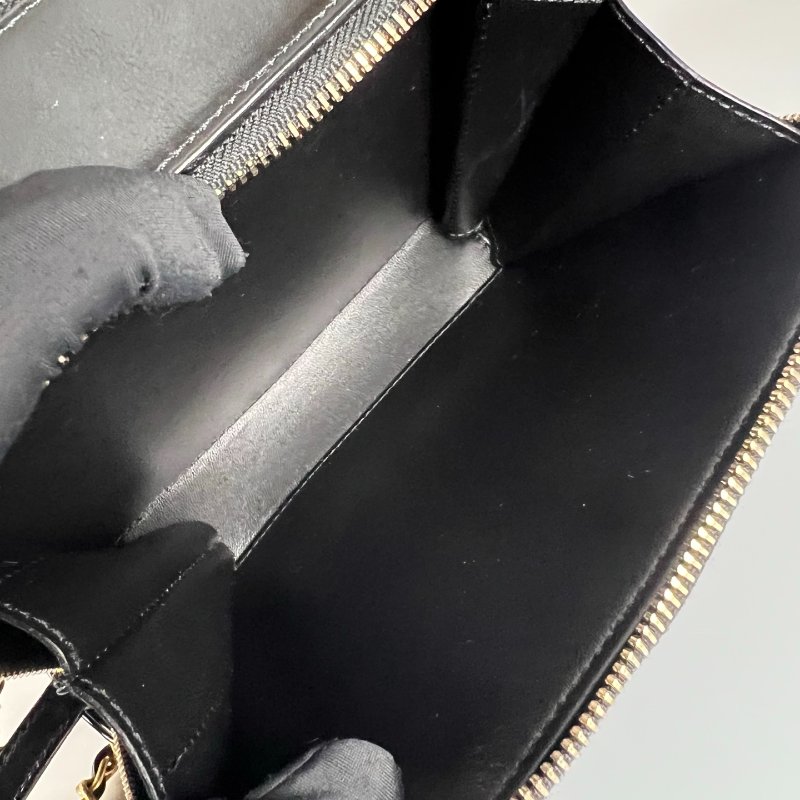 CHANEL 化妝盒小牛皮黑 晶片款-5