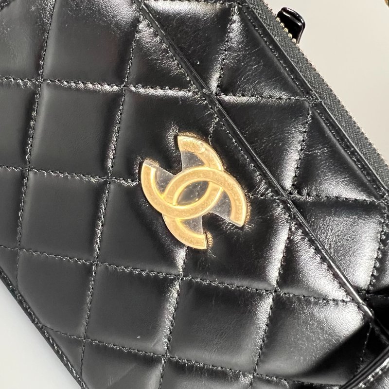 CHANEL 化妝盒小牛皮黑 晶片款-6