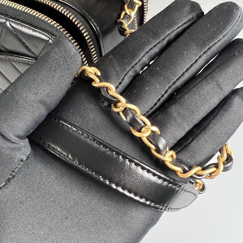 CHANEL 化妝盒小牛皮黑 晶片款-7