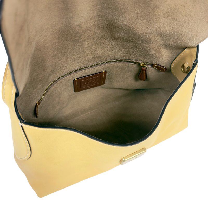 COACH Chelsea 30 肩背包-20