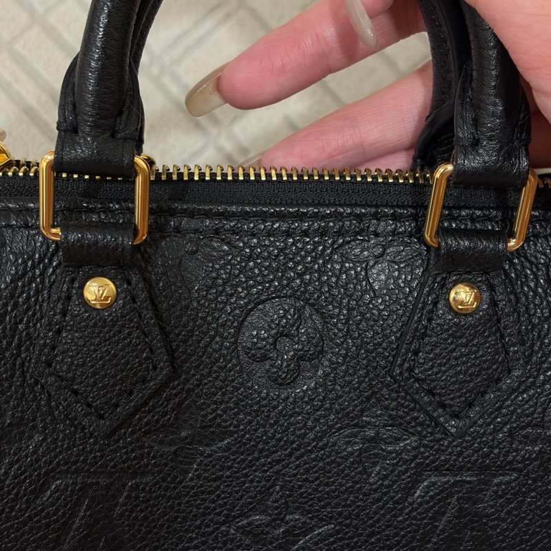 LV 黑色nano speedy 全配 98成新 誠可議-17