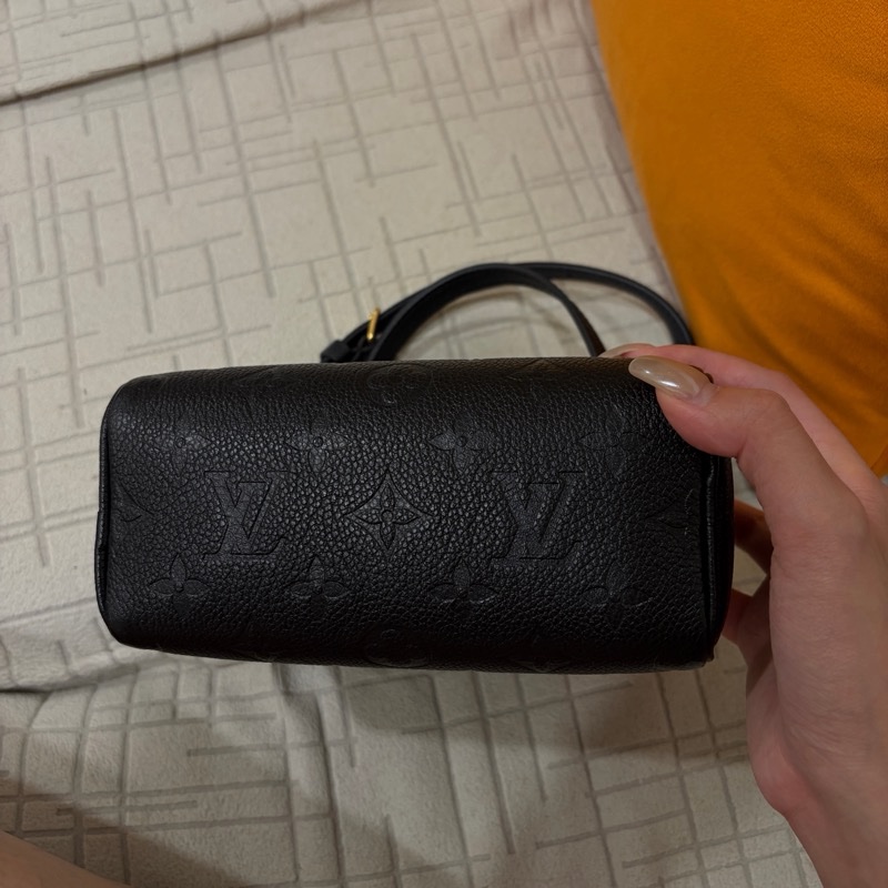 LV 黑色nano speedy 全配 98成新 誠可議-4