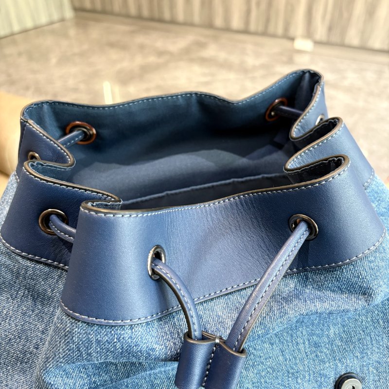 *SHIHNA名牌精品* COACH Surint 藍色牛仔褲拼色 signature後背包-8