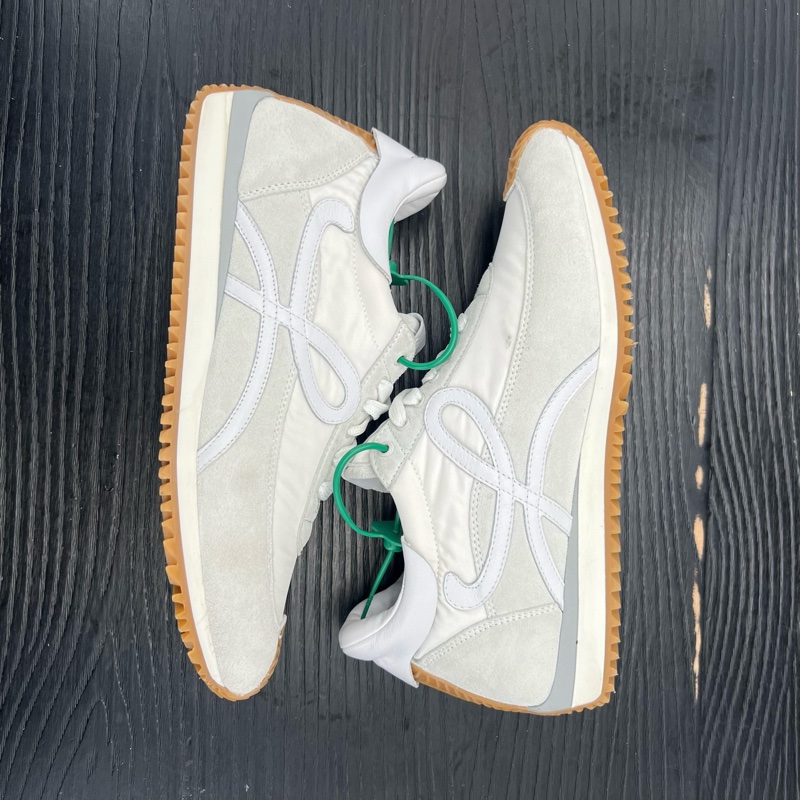 羅意威 runner 白 碼數 39 碼-6