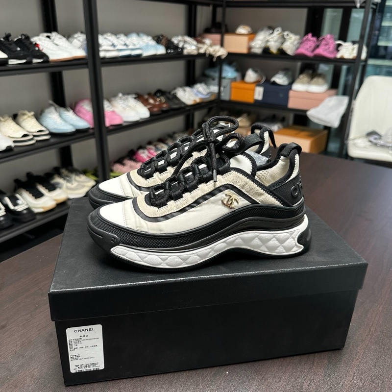 Chanel香奈兒黑白熊貓氣墊運動鞋 36碼-0