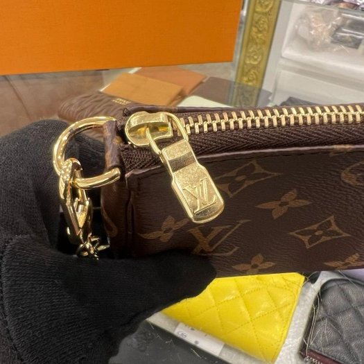 東區正精品㊣LV M58009 原花一字拉鍊腋下包金鍊手提包 RZ6364-4