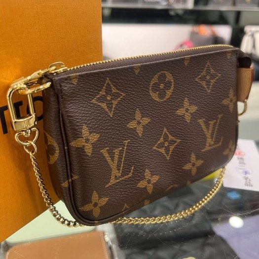 東區正精品㊣LV M58009 原花一字拉鍊腋下包金鍊手提包 RZ6364-6