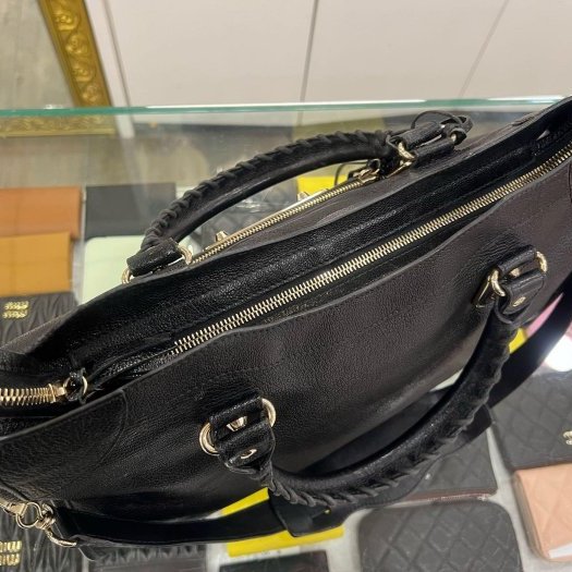 東區正精品㊣BALENCIAGA 115748 CITY 巴黎世家黑色山羊皮金邊金釦機車包肩背包手提包 RZ6365-8