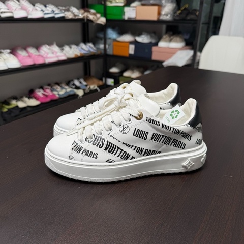 LV路易威登 Time Out彈幕滿印厚底小白鞋 35.5碼