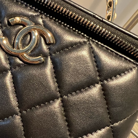 CHANEL 絕版全珍珠提把小羊皮黑長盒子 晶片款-6