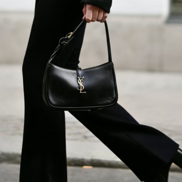 🥃SAINT LAURENT YSL聖羅蘭黑金HOBO腋下包手提單肩-6