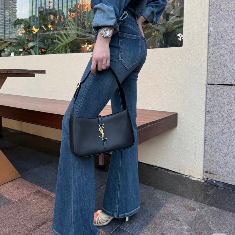 🥃SAINT LAURENT YSL聖羅蘭黑金HOBO腋下包手提單肩-22