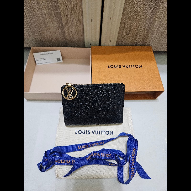 LV Lisa 錢包-1