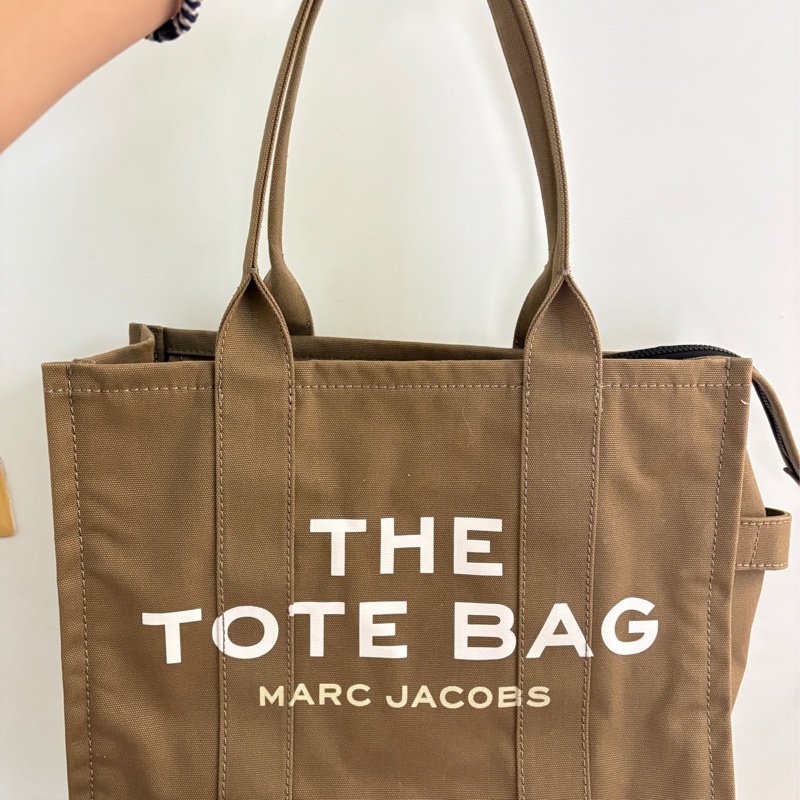 Marc Jacobs 大托特包 咖綠-0