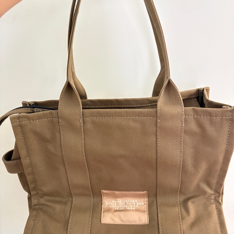 Marc Jacobs 大托特包 咖綠-11