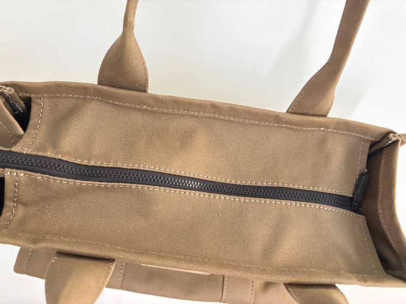 Marc Jacobs 大托特包 咖綠-16