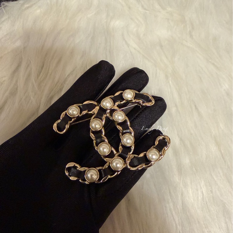 Chanel 經典皮穿鏈胸針-2