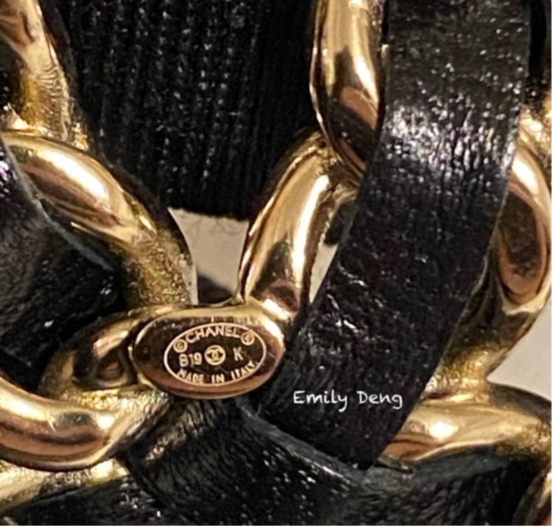 Chanel 經典皮穿鏈胸針-7