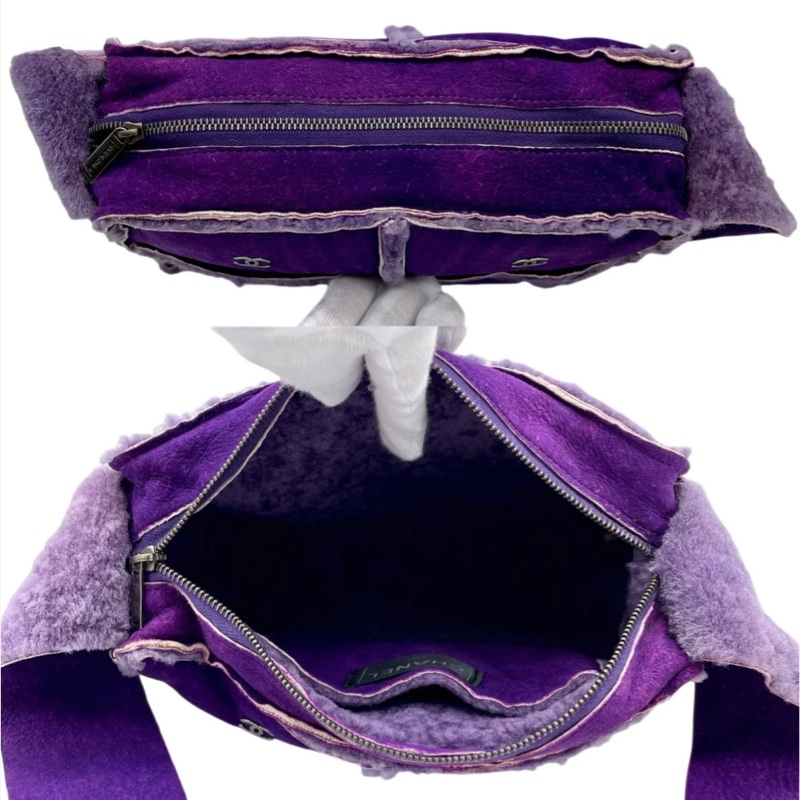 「JL精品代購」9新 Chanel紫色羊羔毛8個logo小斜挎包-9