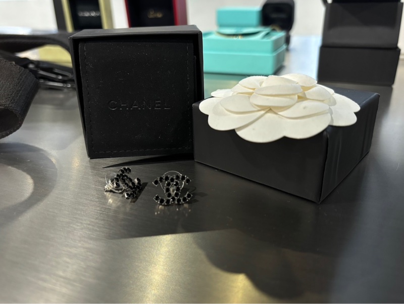 近全新🌟Chanel 黑鑽耳釘|Classic Trend CT精品|台北東區實體-1