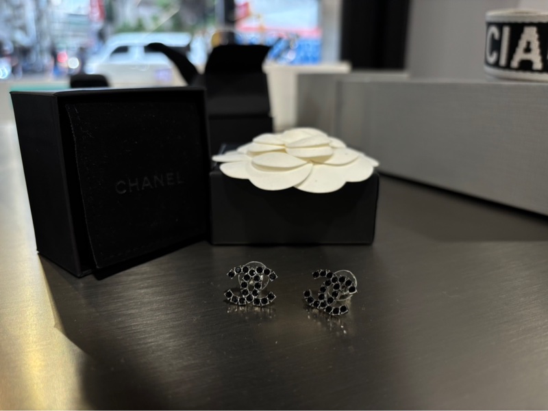 近全新🌟Chanel 黑鑽耳釘|Classic Trend CT精品|台北東區實體-7