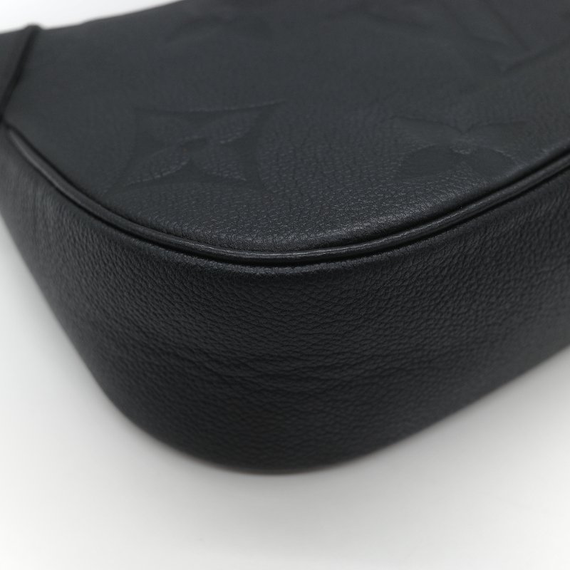 Louis Vuitton 路易威登 BAGATELLE M46002 黑色全皮 壓紋 彎月包 牛角包 斜背包 單肩包-10