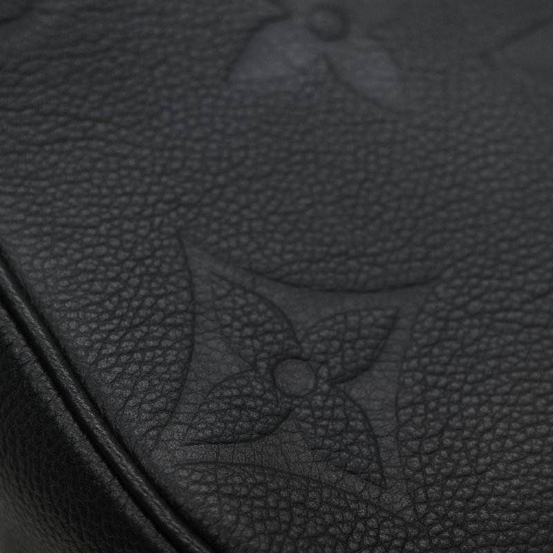 Louis Vuitton 路易威登 BAGATELLE M46002 黑色全皮 壓紋 彎月包 牛角包 斜背包 單肩包-12