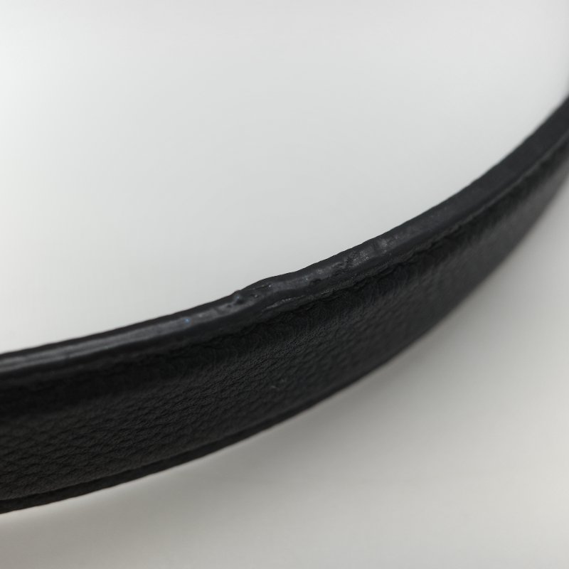 Louis Vuitton 路易威登 BAGATELLE M46002 黑色全皮 壓紋 彎月包 牛角包 斜背包 單肩包-17