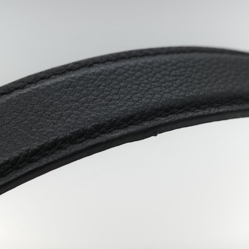 Louis Vuitton 路易威登 BAGATELLE M46002 黑色全皮 壓紋 彎月包 牛角包 斜背包 單肩包-18