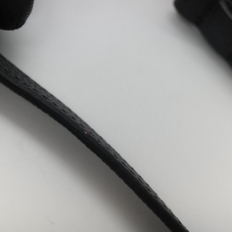 Louis Vuitton 路易威登 BAGATELLE M46002 黑色全皮 壓紋 彎月包 牛角包 斜背包 單肩包-28