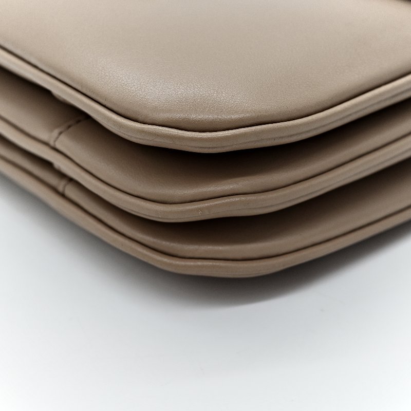 Celine 思琳 奶茶色 牛皮 新款 風琴包 斜挎包 豆腐包-6