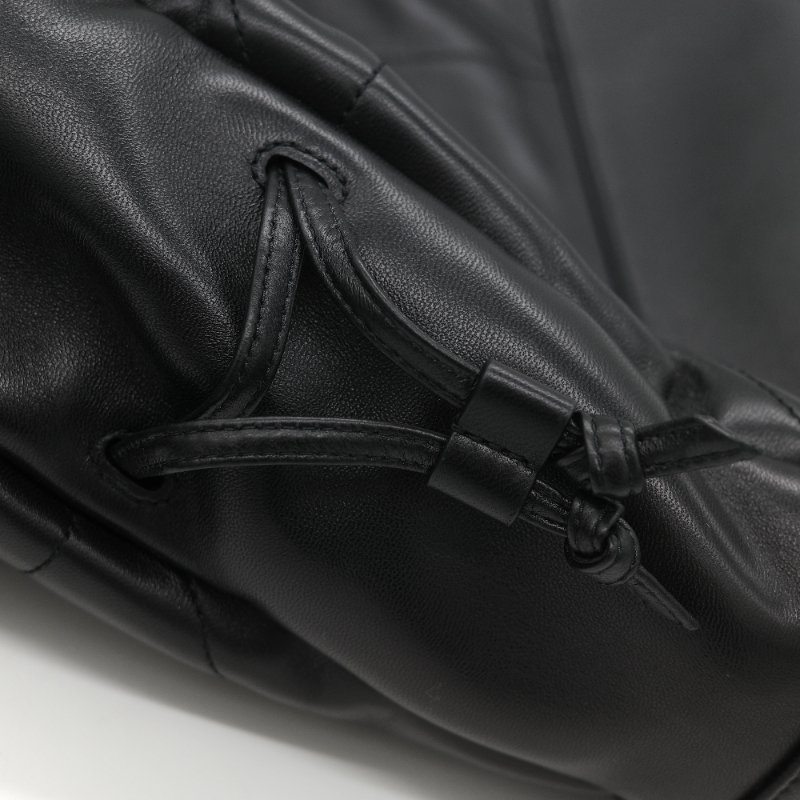 全新品(官網同步在售118,000♥️)Saint Laurent 聖羅蘭 JAMIE 黑色 小羊皮 手提袋 托特包 單肩包-16