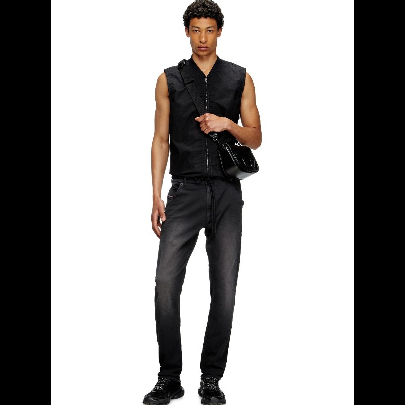 【全新】㊣✨Diesel✨（附防塵袋）黑色 烤漆 D字 潮流 Y2K 相機包 肩背包 斜背包/二手精品/二手包/保證正品-32