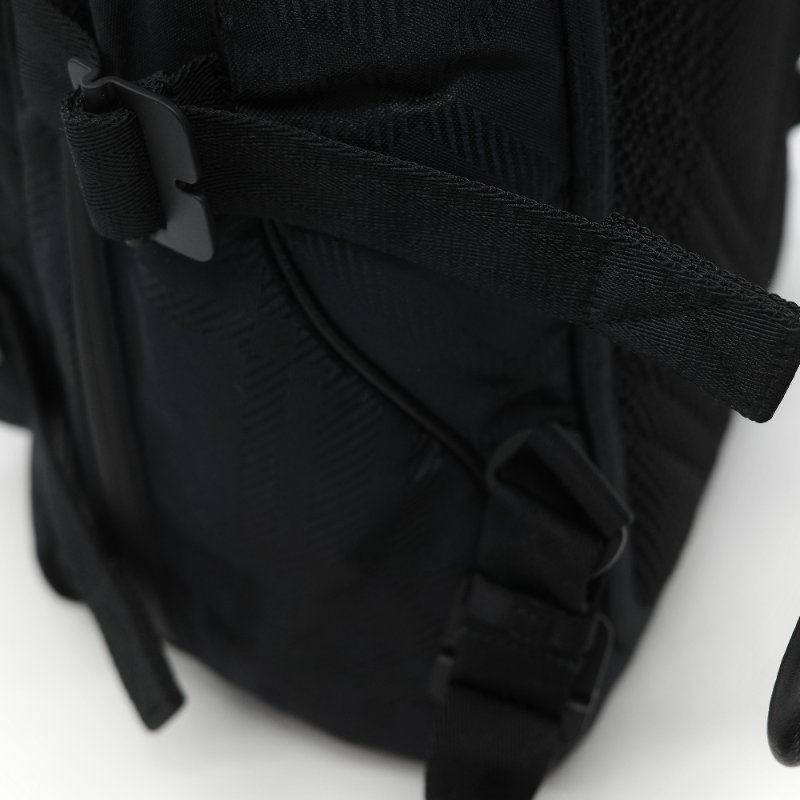 Burberry 博柏利 黑色尼龍 後背包 雙肩包-17