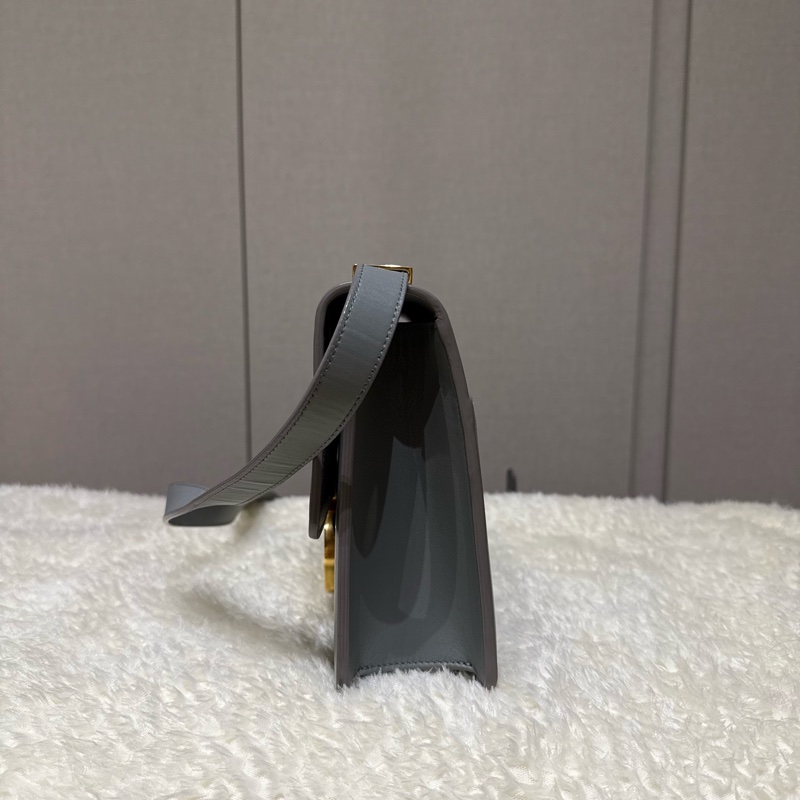 Dior 蒙田30 灰綠色-2