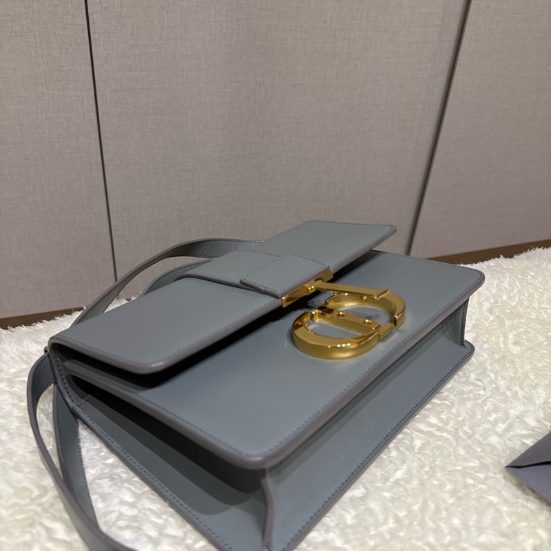 Dior 蒙田30 灰綠色-4