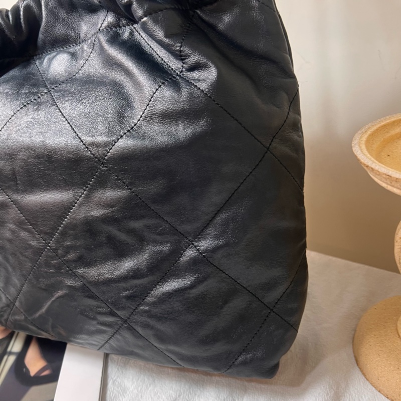 ෆ Chanel 22bag黑銀垃圾袋小號-19