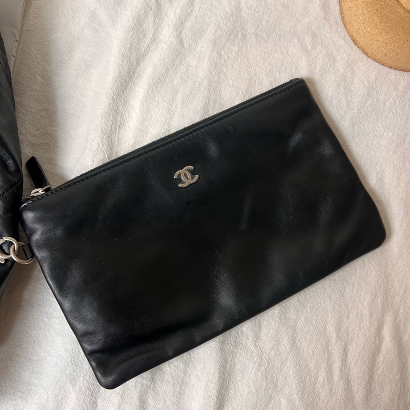 ෆ Chanel 22bag黑銀垃圾袋小號-26