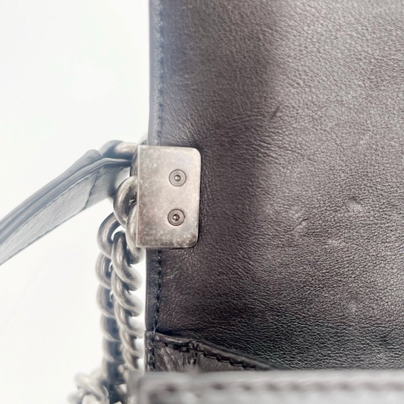 「JL精品代購」香奈兒黑銀羊皮外縫線leboy小號-28