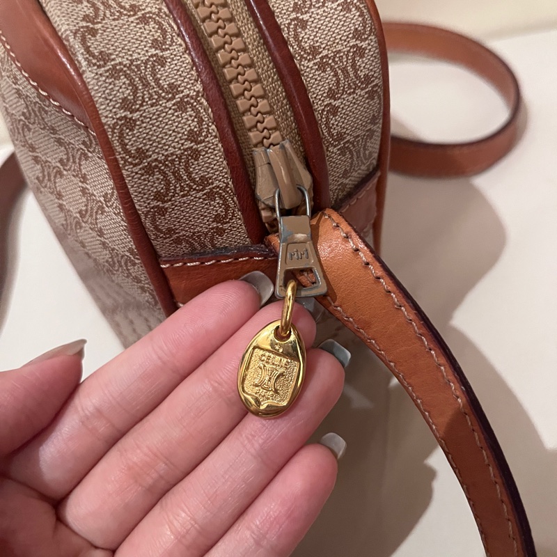 Celine 咖老花 凱旋門 vintage 古董包 中古包 稀有款 相機包 肩背包-11