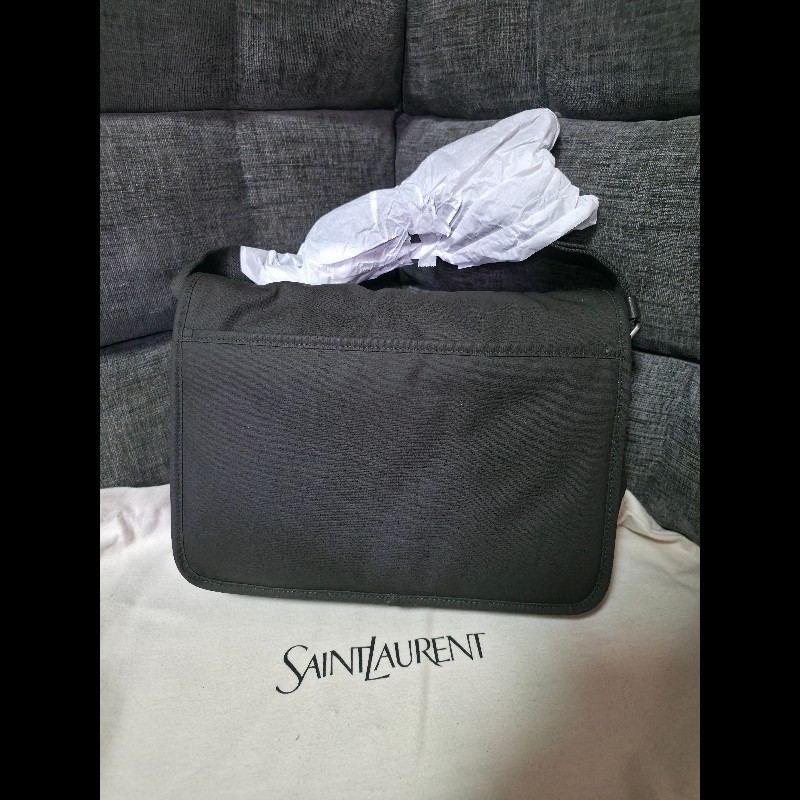 [全新] Saint Laurent YSL Niki 帆布斜揹包 墨綠色-1