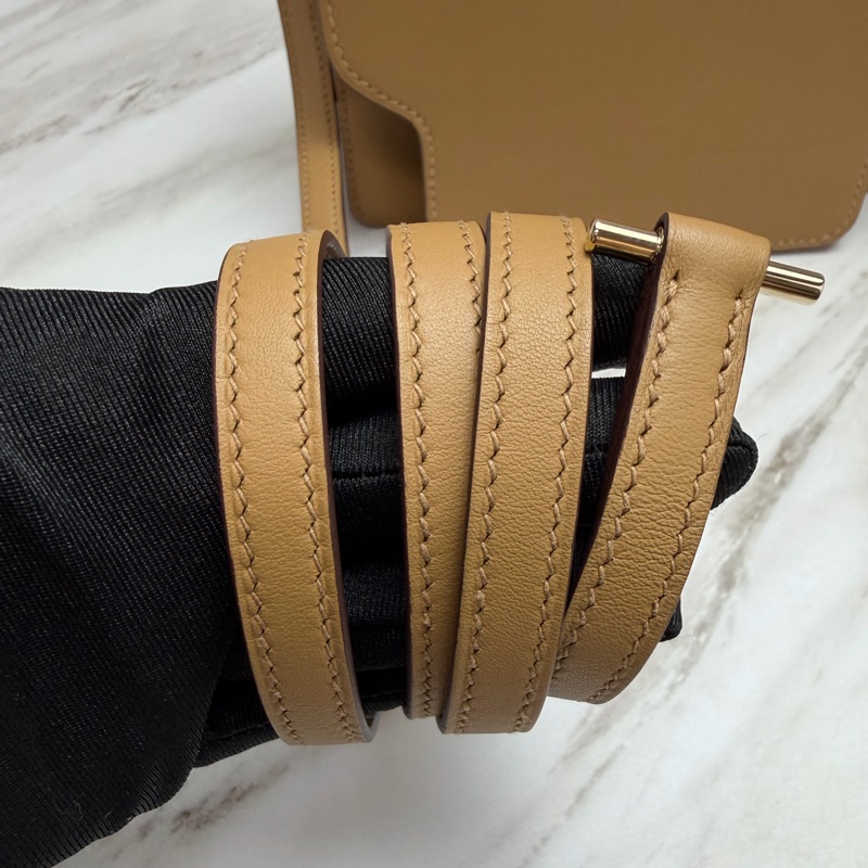 Hermès 愛馬仕 豬鼻子Mini Roulis 餅乾色金釦-11