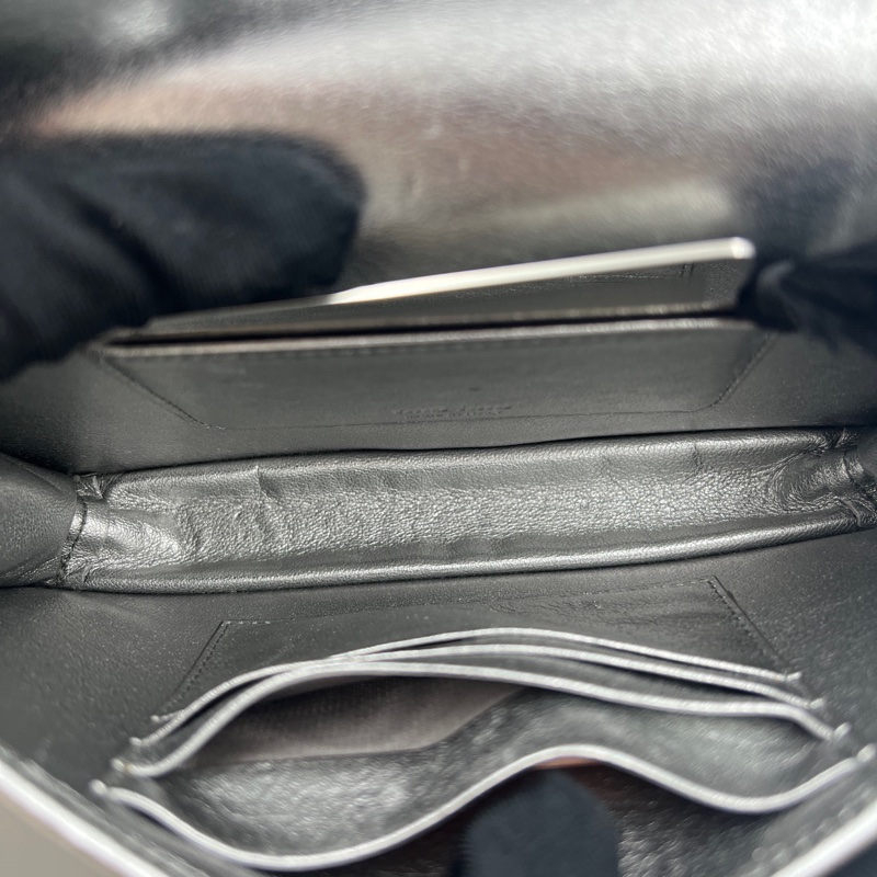 Miumiu 缪缪褶皱链条包,银色 水钻太阳花扣-5