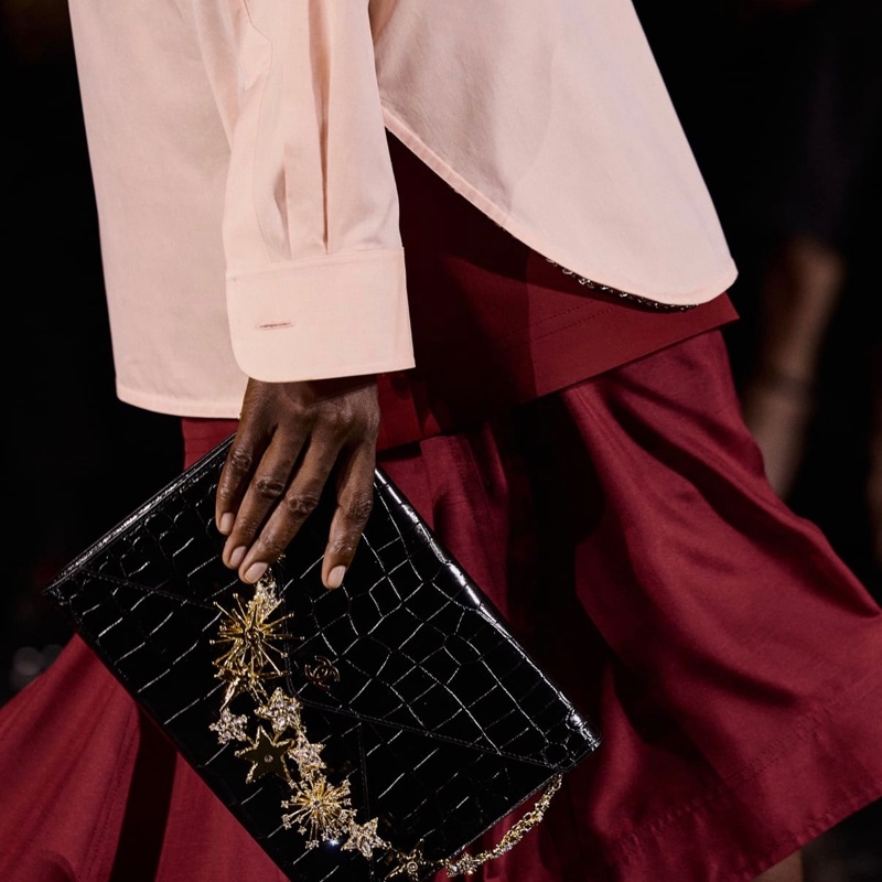 Chanel 26S 鱷魚壓紋手提包-8