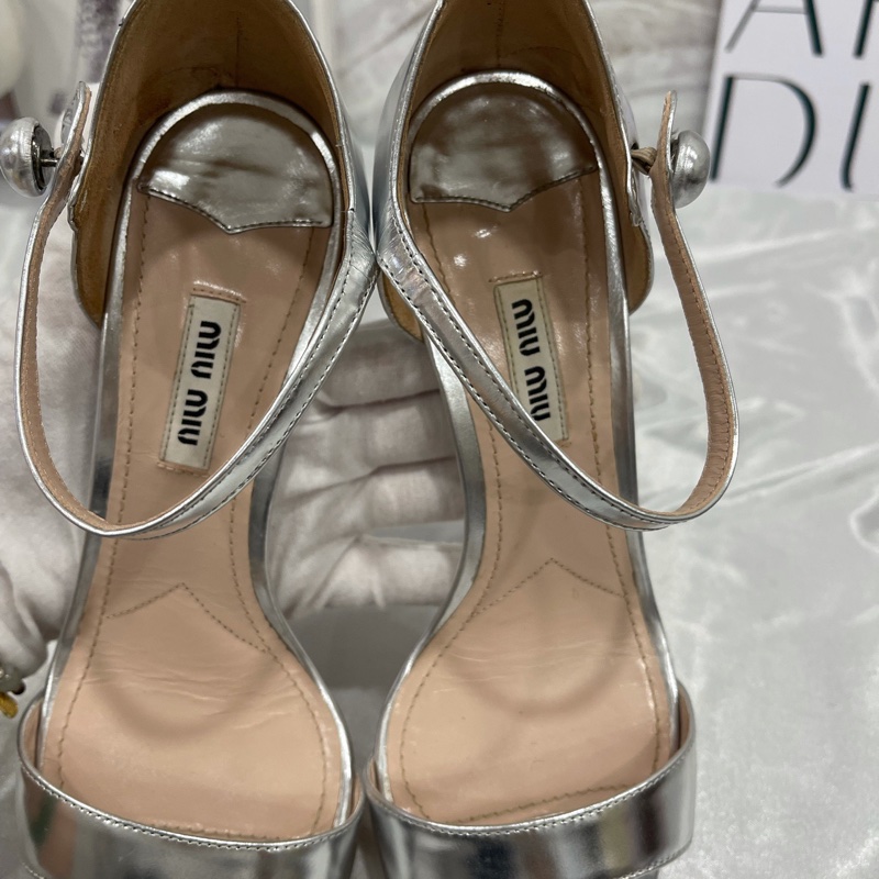 Miumiu 繆繆 珠光銀鑽高跟鞋 貼底-3