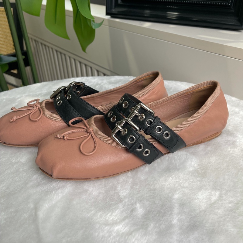 繆繆/miu miu 平底裸色 芭蕾舞鞋 (已貼底-1