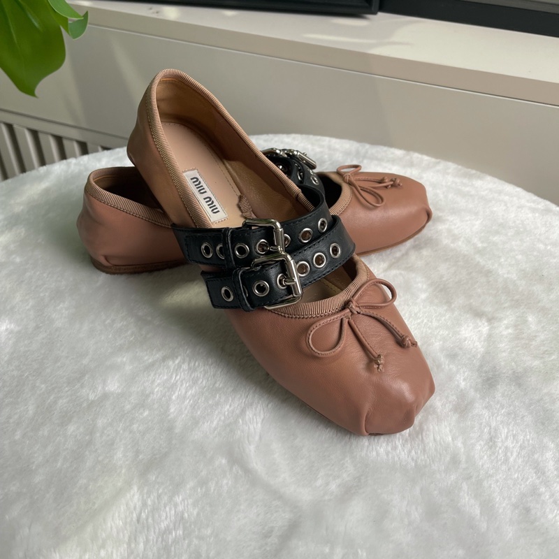 繆繆/miu miu 平底裸色 芭蕾舞鞋 (已貼底-2