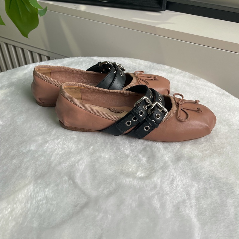 繆繆/miu miu 平底裸色 芭蕾舞鞋 (已貼底-3