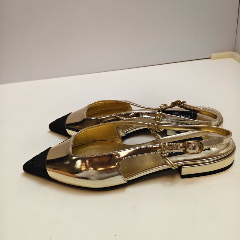 Chanel香奈兒 淺金色尖頭瑪麗珍單鞋 涼鞋 平底鞋-1