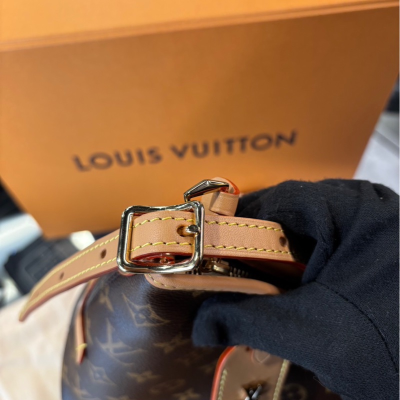 全新品含購證🌟Louis Vuitton LV Carryall East West ｜Classic Trend CT精品｜台北東區實體-7